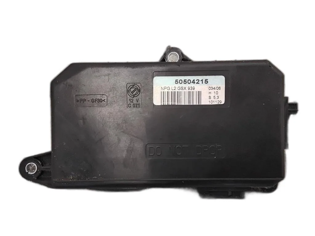 CENTRALINA PORTA SX GUIDA con codice 50504215 da ALFA ROMEO 159 Berlina Serie (939_) (05>11)