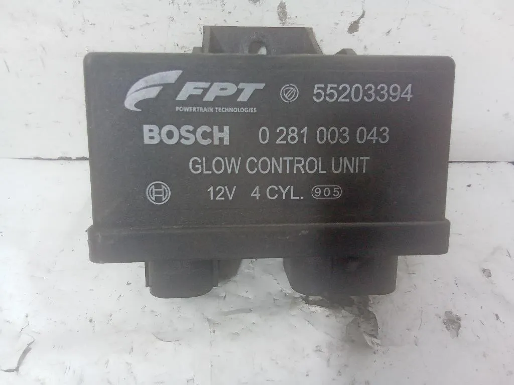 CENTRALINA PRERISCALDAMENTO CANDELETTE con codice 0281003043 55203394 da ALFA ROMEO Mito Serie (955_) 955A3000 diesel 1598 (08>)