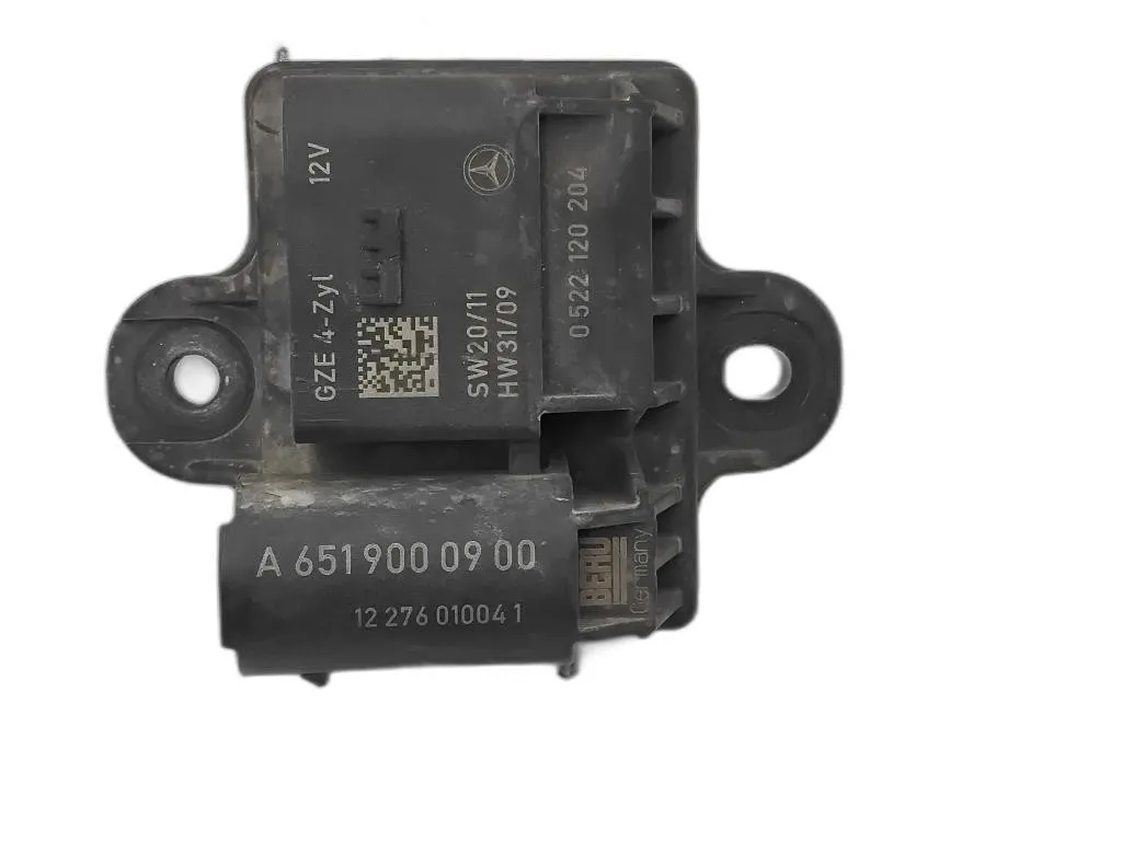 CENTRALINA PRERISCALDAMENTO CANDELETTE con codice A6519000900 da MERCEDES Classe A W176 Serie AMG 607951 (K9K) diesel 1461 (13>)