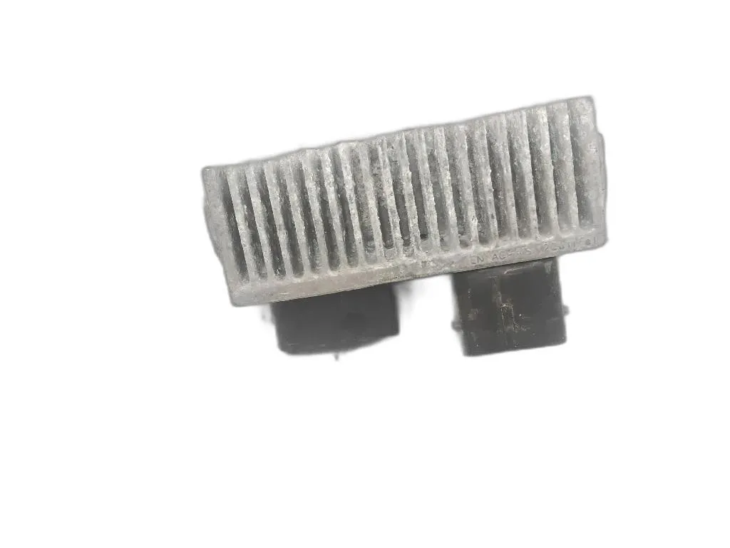 CENTRALINA PRERISCALDAMENTO CANDELETTE con codice 8200558438-A da NISSAN Qashqai Serie K9K636 diesel 1461 (14>)