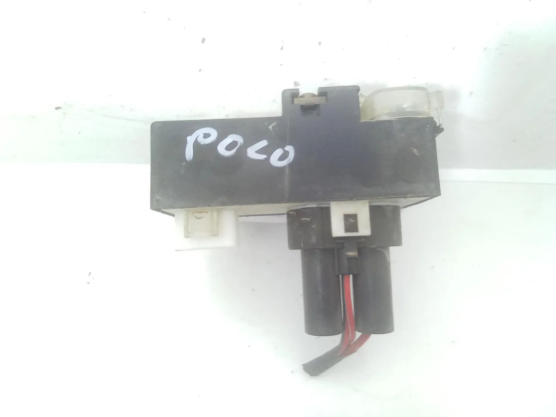 CENTRALINA RELE CANDELETTA con codice 6k0919506 da VOLKSWAGEN Polo 3° Serie Benzina 1400 (94>01)