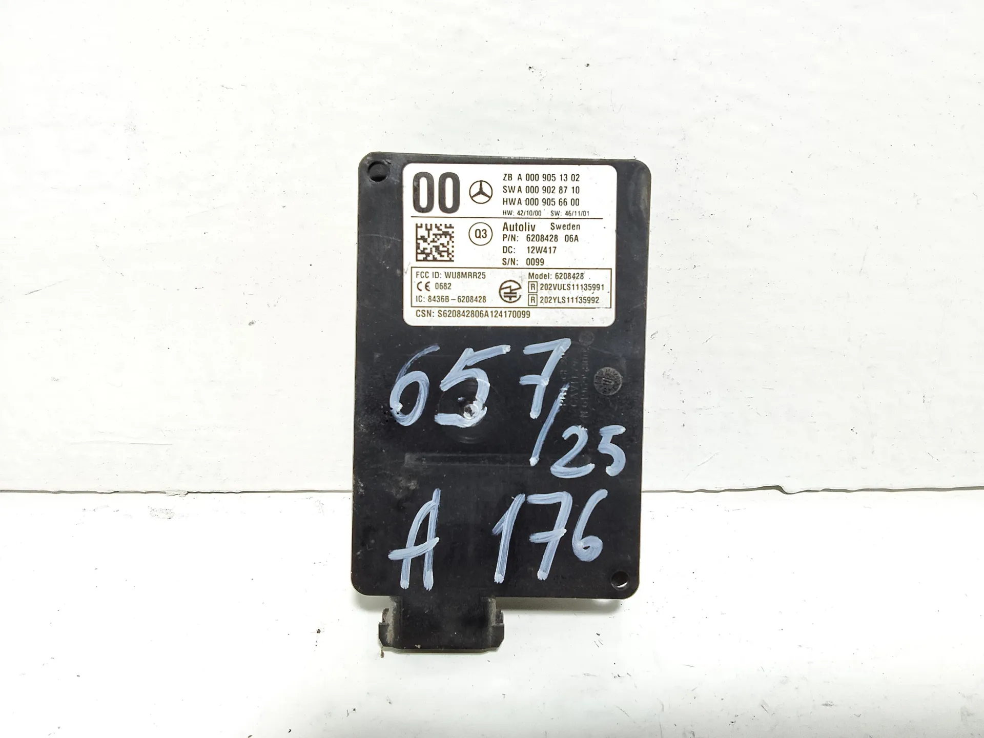 CENTRALINA SENSORE RADAR ANTICOLLISIONE con codice A0009028710 da MERCEDES Classe A Serie (W176) Diesel 1796 (12>18)