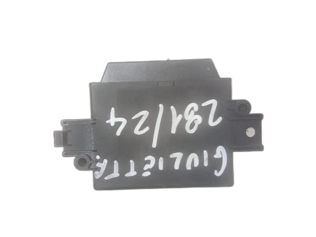 CENTRALINA SENSORI DI PARCHEGGIO con codice 50511623 da ALFA ROMEO Giulietta Serie (940_) (10>13)