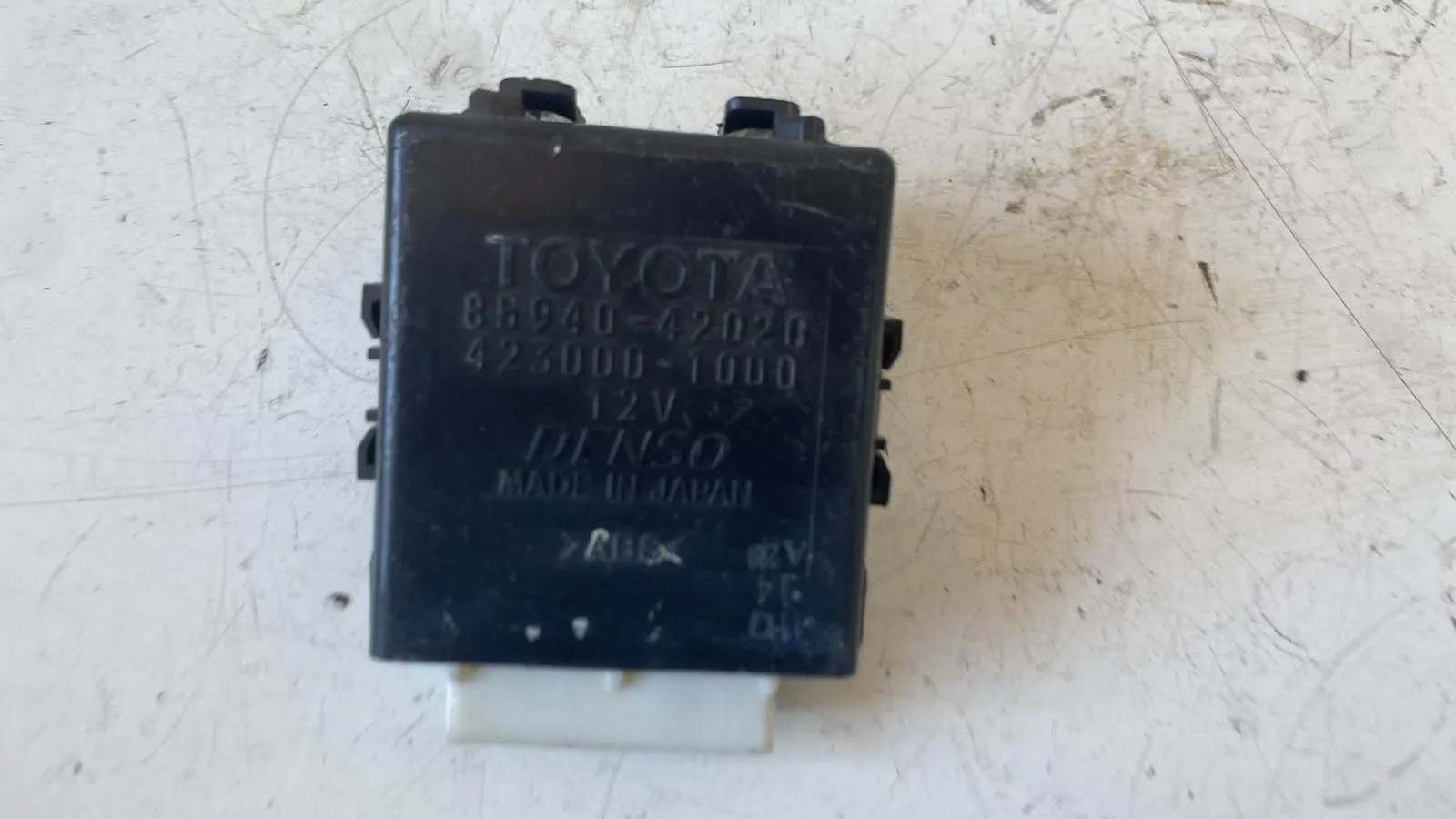CENTRALINA TERGICRISTALLI con codice 85940-42020 da TOYOTA Rav4 5° Serie (09>12)