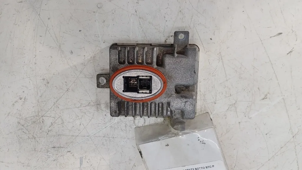 CENTRALINA XENON BMW X1 Serie (E84) 63117318327 N47D20C (09>15)