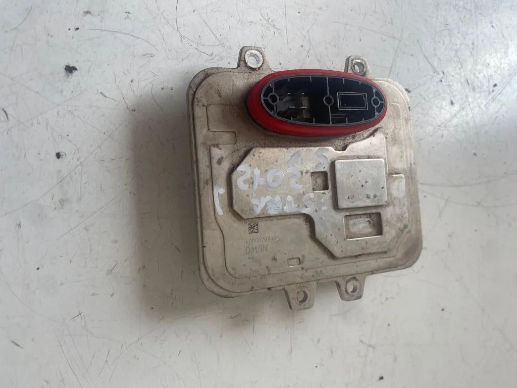 CENTRALINA XENON con codice 5DV009720-00 da OPEL Astra J 2° Serie (11>)