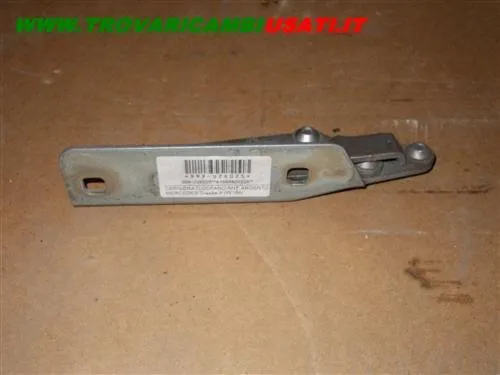 CERNIERA D.COFANO ANT. ARGENTO MERCEDES Classe A (W168)