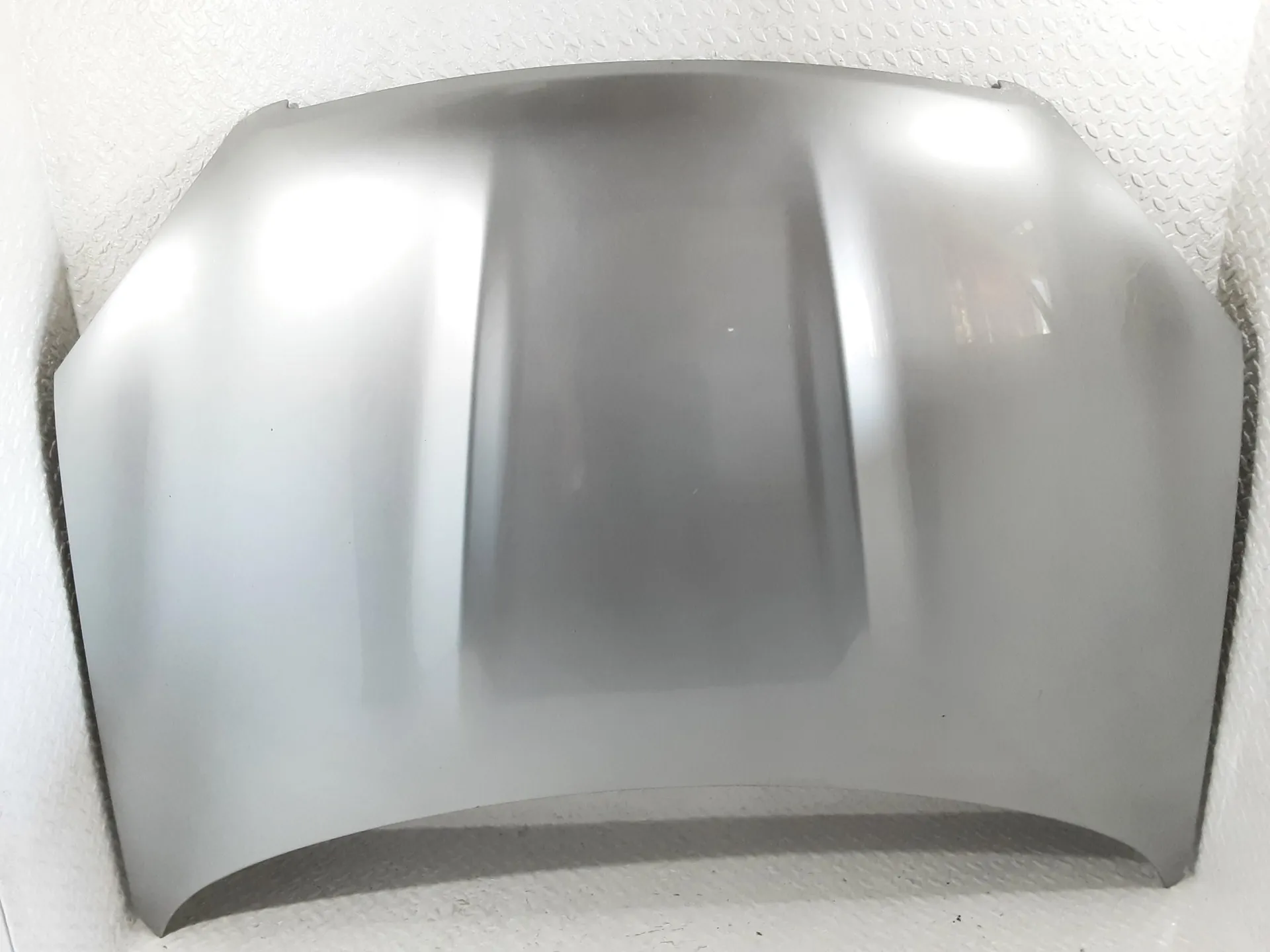 COFANO ANTERIORE NISSAN Qashqai 1° Serie con codice motore K9K/K9K 282, K9K 292 282, con codice motore K9K/K9K 282, K9K 292 292 (06>09)