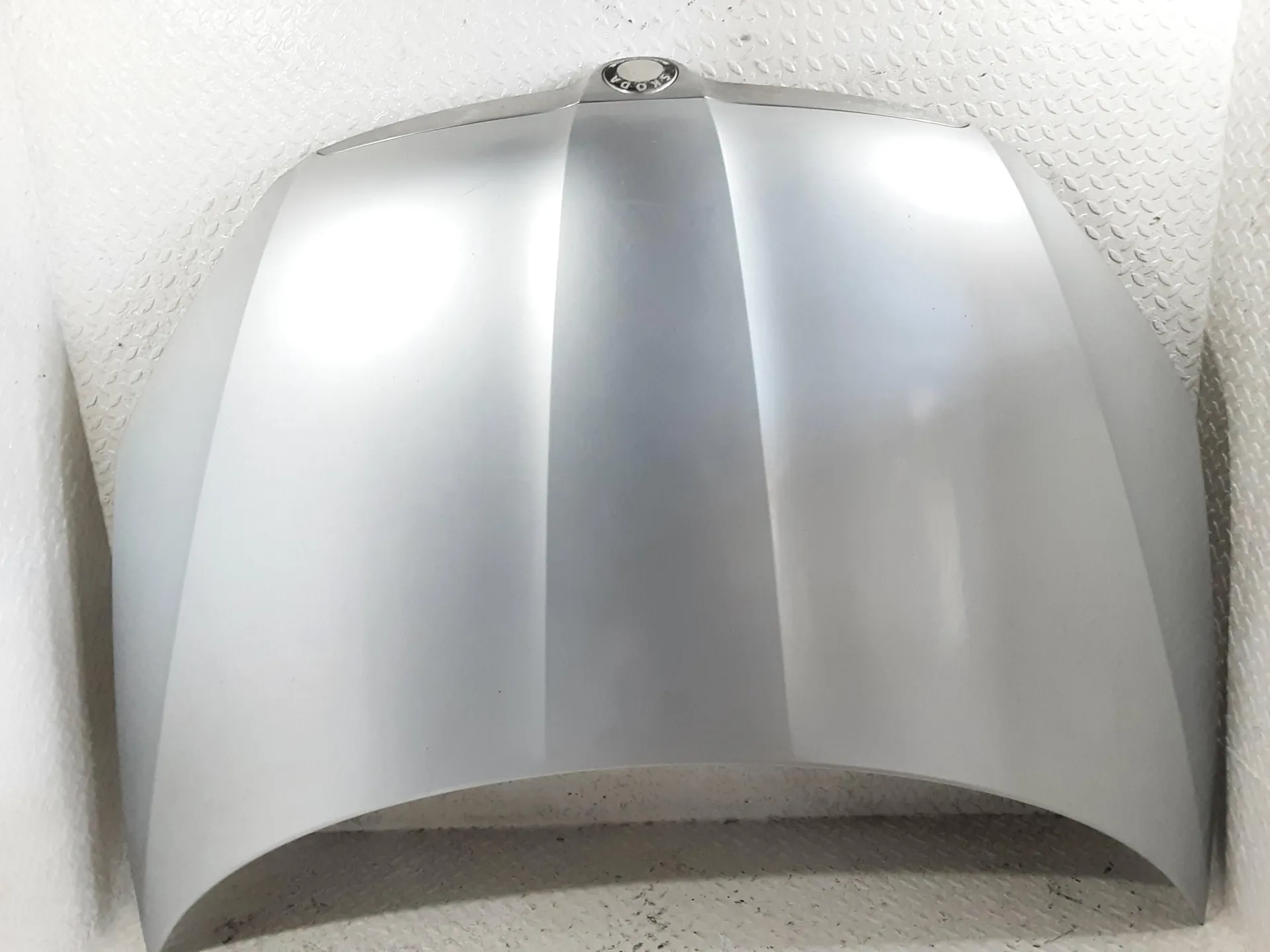 COFANO ANTERIORE SKODA Roomster 1° Serie con codice motore CAY/CAYBB (06>)