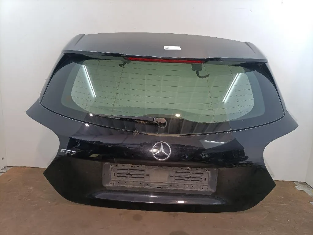 COFANO BAULE POSTERIORE con codice A1767402200 da MERCEDES Classe A W176 Serie AMG (13>)