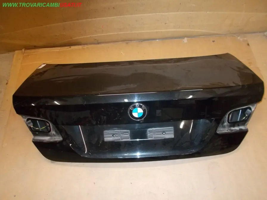 COFANO POST. NERO MET. BMW Serie 1 E82 Coupe'