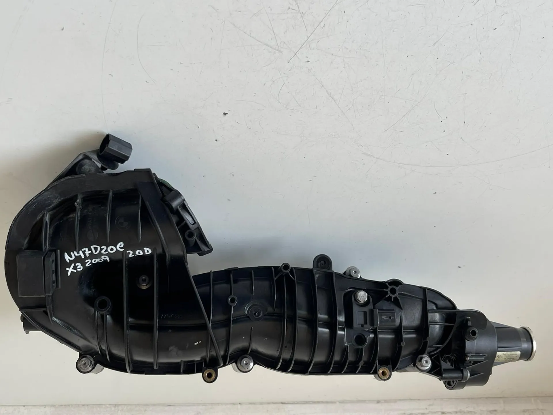 COLLETTORE ASPIRAZIONE con codice 7811299-01 da BMW X3 1° Serie Diesel 2000 (04>10)