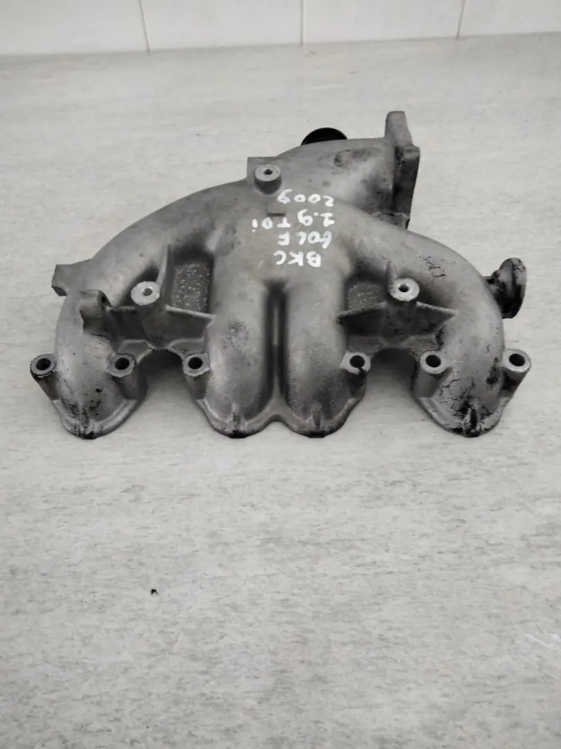 COLLETTORE ASPIRAZIONE con codice 03G129713 da VOLKSWAGEN Golf 5 Berlina Diesel 1900 (03>08)