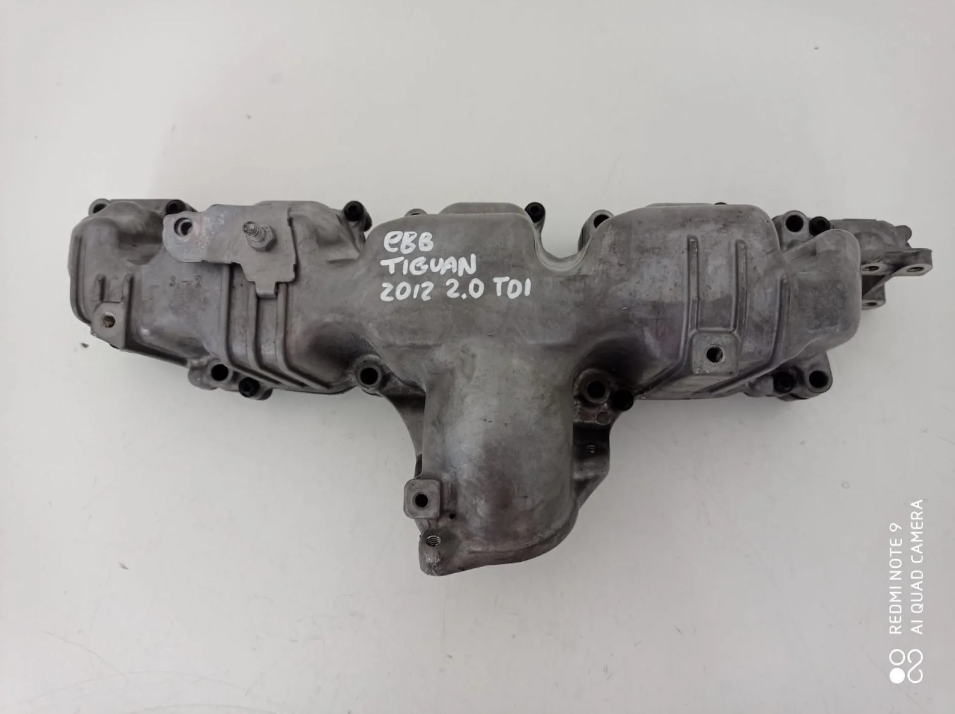 COLLETTORE ASPIRAZIONE con codice 03L.129.711.E da VOLKSWAGEN Tiguan 2° Serie Diesel 2000 (11>15)