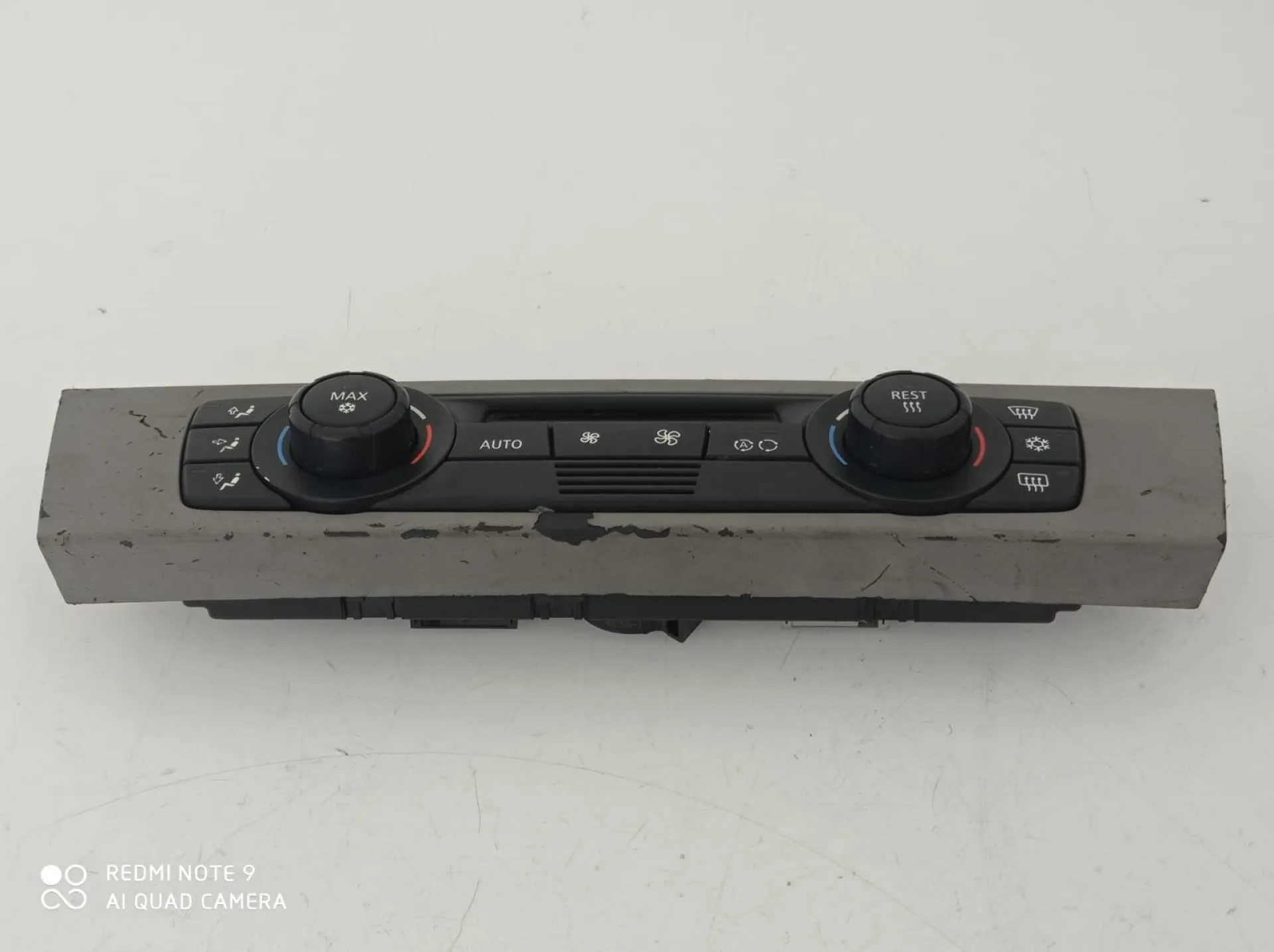 COMANDI CLIMA con codice 6411 911968-01 da BMW Serie 1 Serie (E81) (06>12)