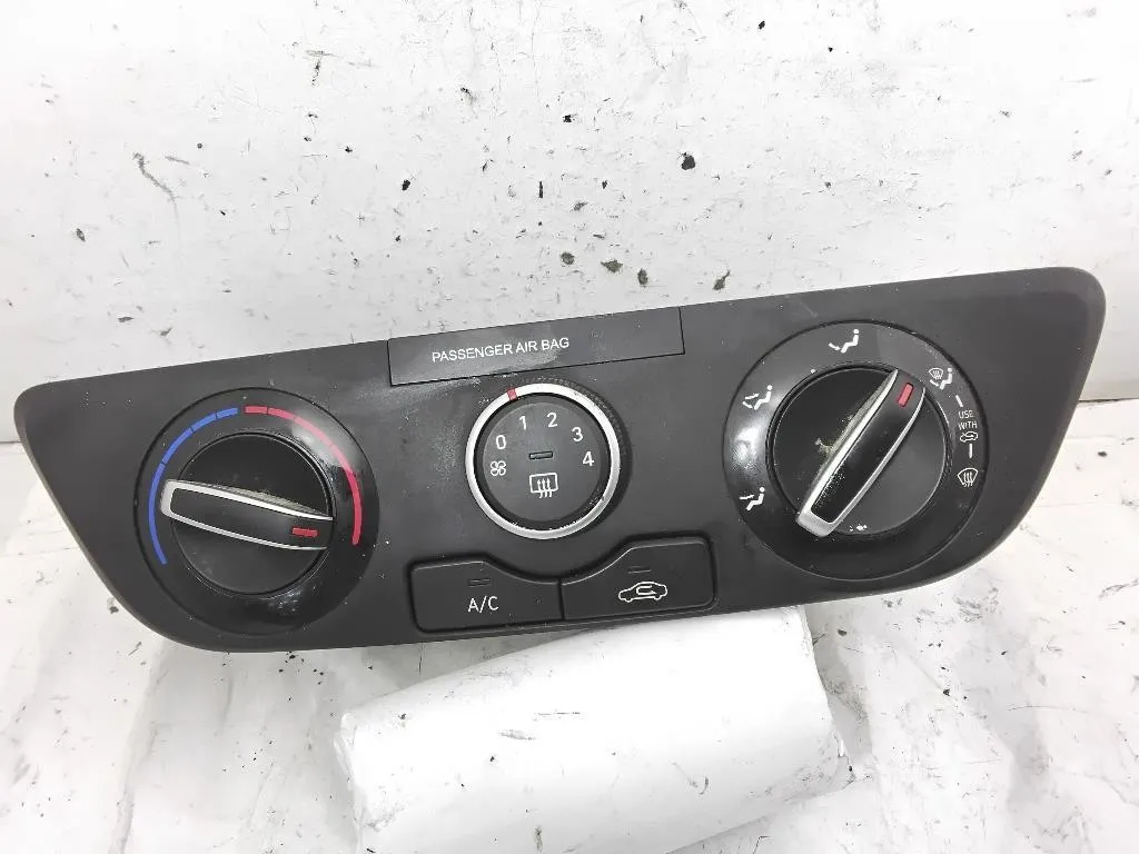 COMANDI CLIMA con codice 97250-K7130 da HYUNDAI i10 Serie (AC3, AI3) (19>)