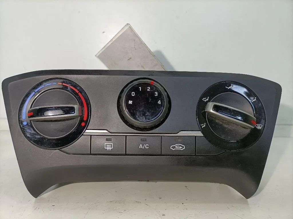COMANDI CLIMA HYUNDAI i20 Serie 97250C8010SDH D3FA (12>18)