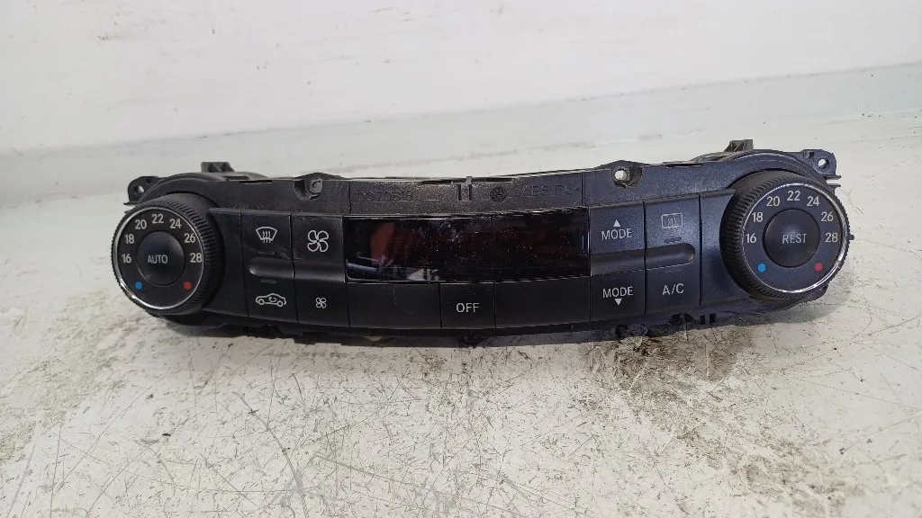 COMANDI CLIMA MERCEDES CLS W219 2198302985 642920 (04>10)