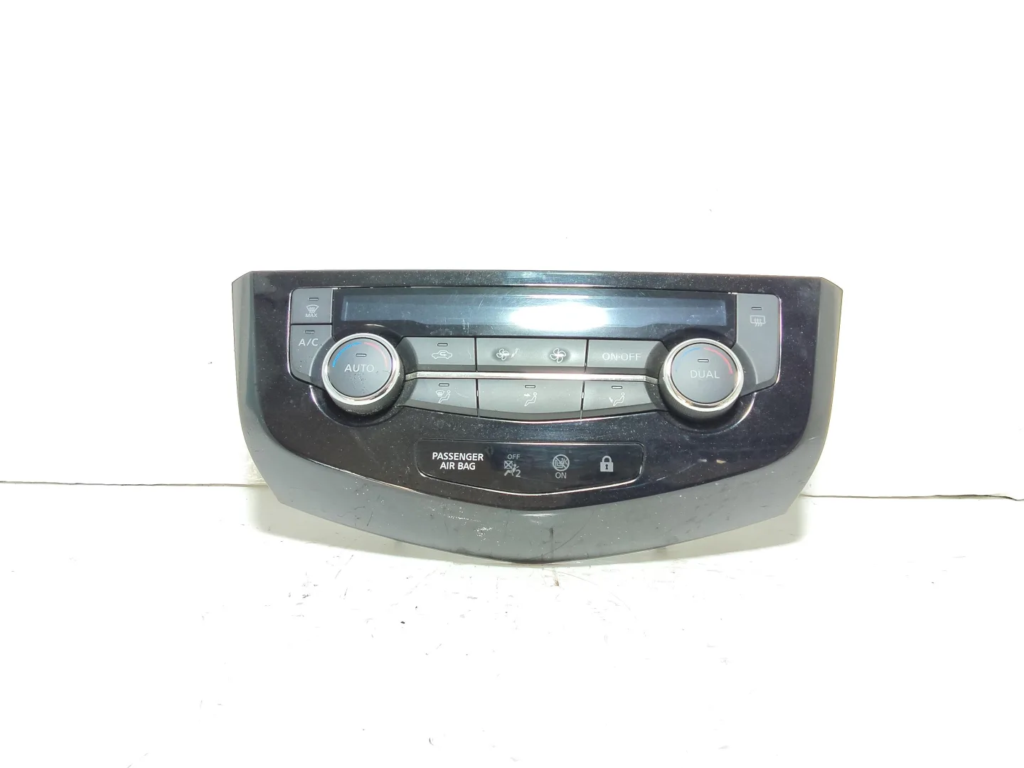 COMANDI CLIMA con codice 275004BE0D da NISSAN Qashqai Serie (14>)