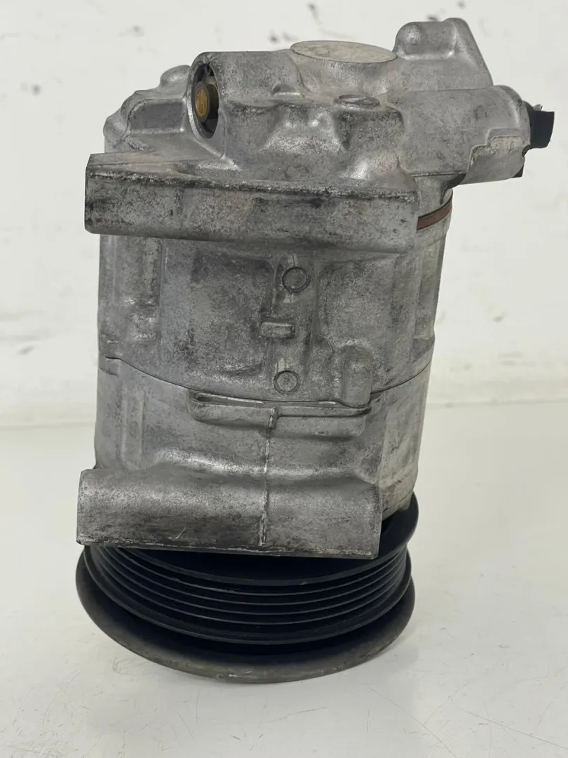COMPRESSORE A/C con codice 447190-9701 da ALFA ROMEO Mito Serie (955_) con codice motore 198A4000/198A4000 Benzina 1400 (08>)