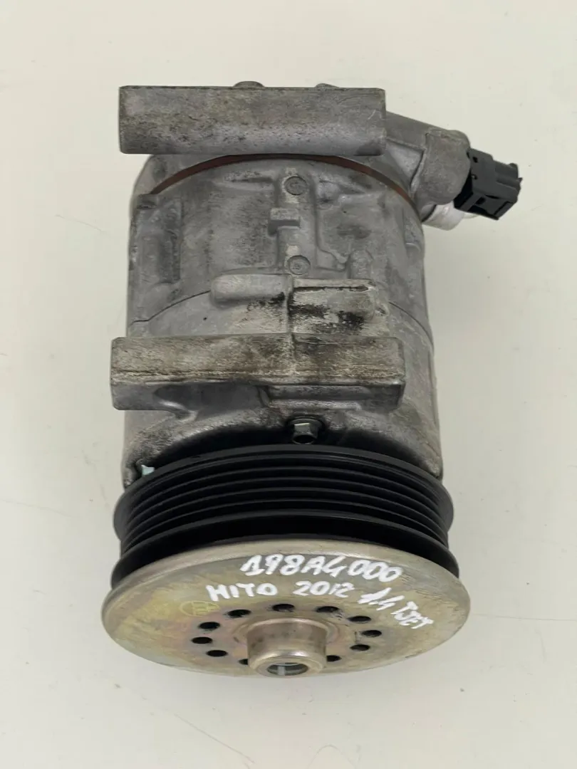 COMPRESSORE A/C con codice 51794515 da ALFA ROMEO Mito Serie (955_) con codice motore 198A4000/198A4000 Benzina 1400 (08>)