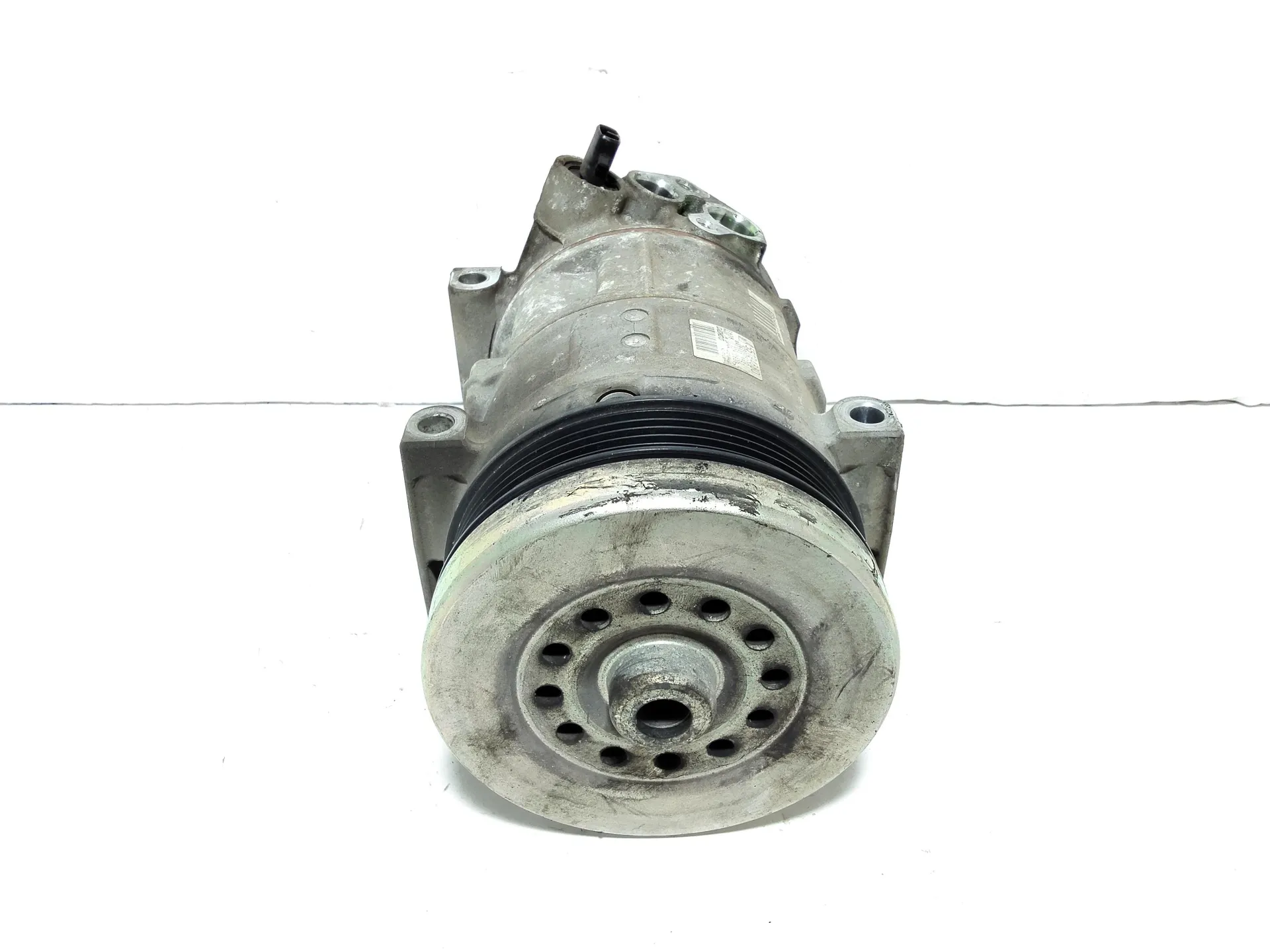 COMPRESSORE A/C con codice 55194880 da ALFA ROMEO Mito Serie (955_) con codice motore 955A1000 Benzina 1400 (08>)
