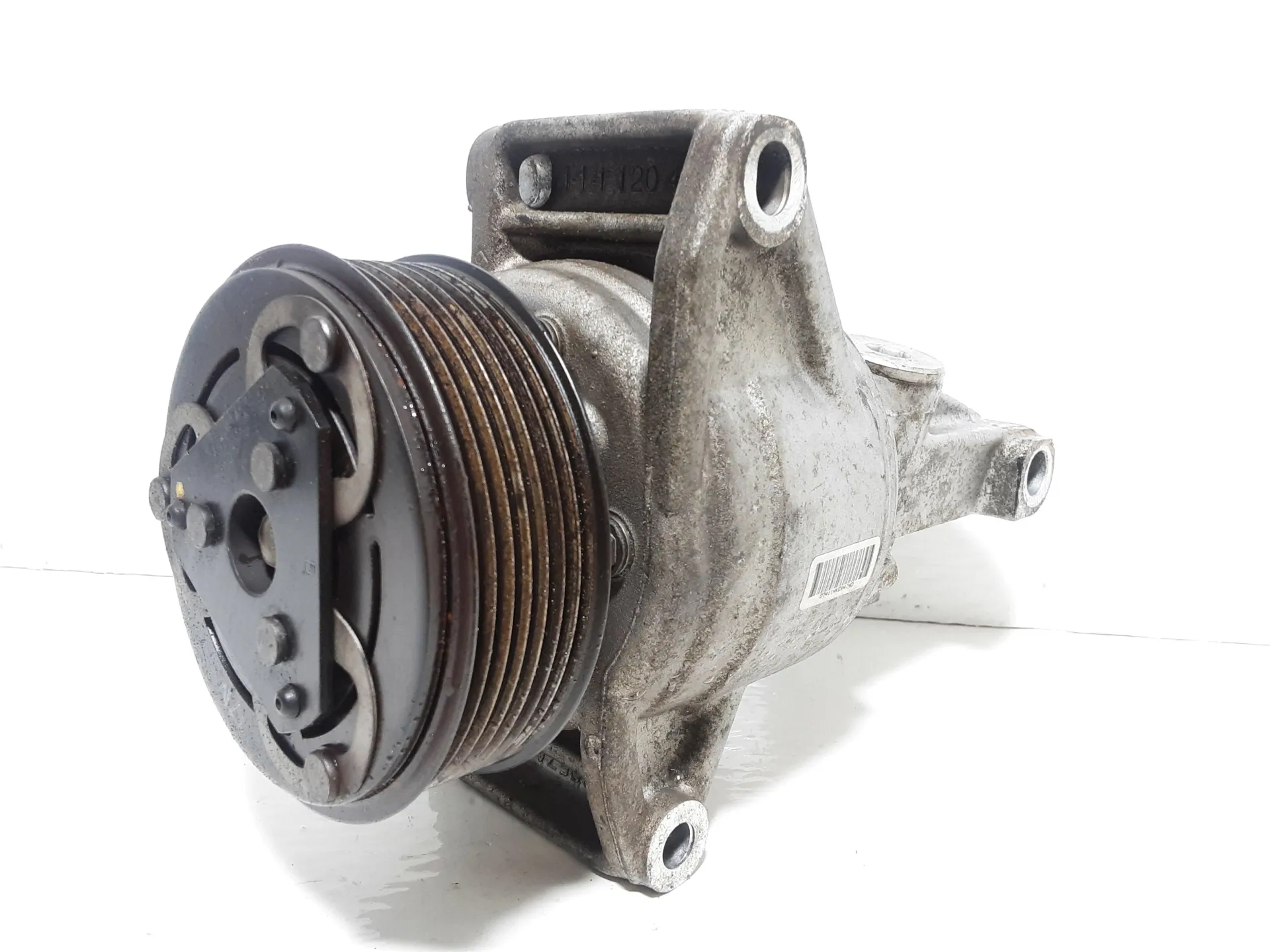 COMPRESSORE A/C con codice 7093980539 da DACIA Sandero Serie II H4B 410 Bifuel/Gas 900 (12>20)