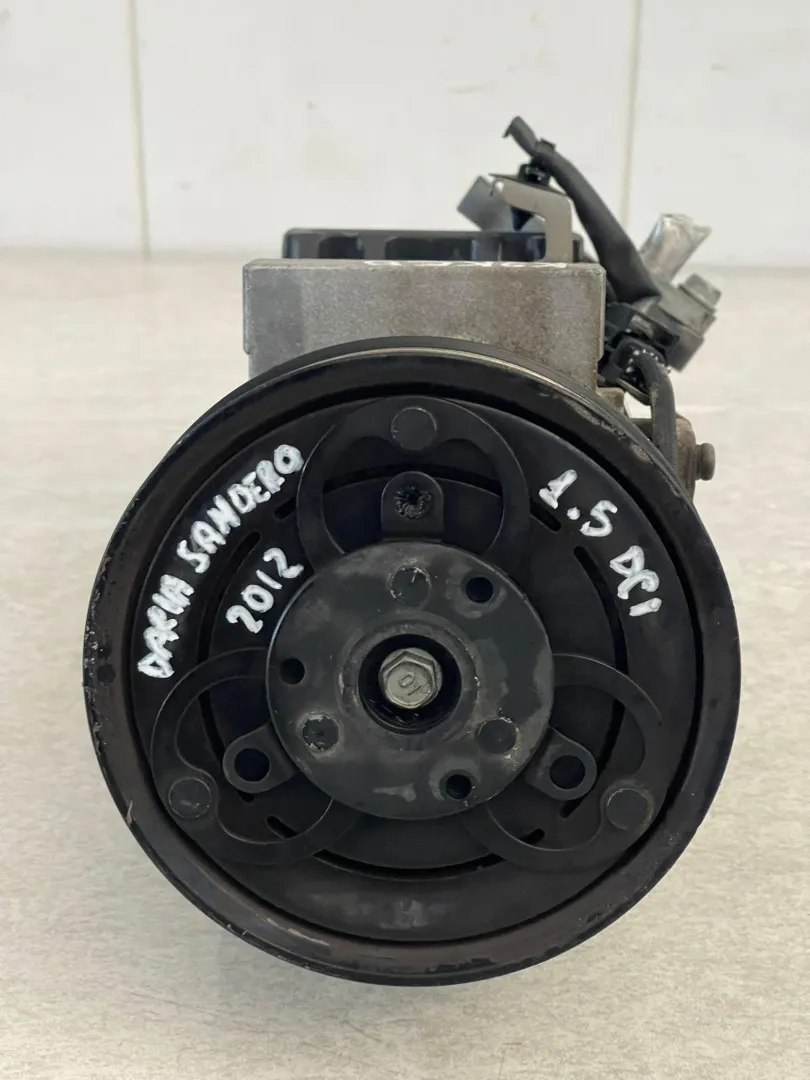 COMPRESSORE A/C con codice 926009154R da DACIA Sandero Serie II Diesel 1500 (12>20)