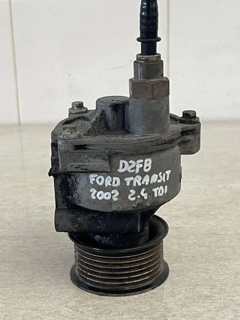 COMPRESSORE A/C con codice 652-UK5 da FORD Transit Serie Diesel 2400 (00>06)