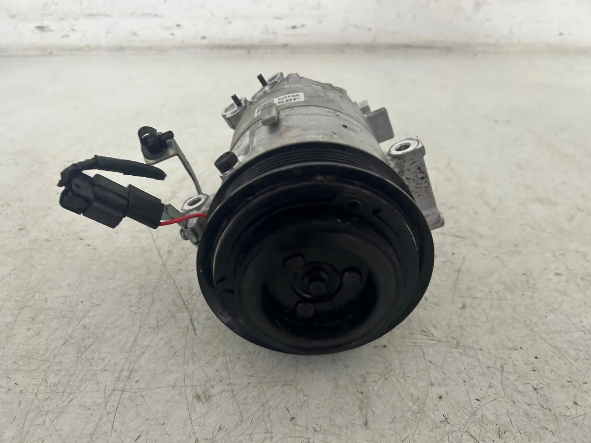 COMPRESSORE A/C con codice CA500HJPKA03 da HYUNDAI i10 Serie (AC3, AI3) Benzina 1000 (19>)