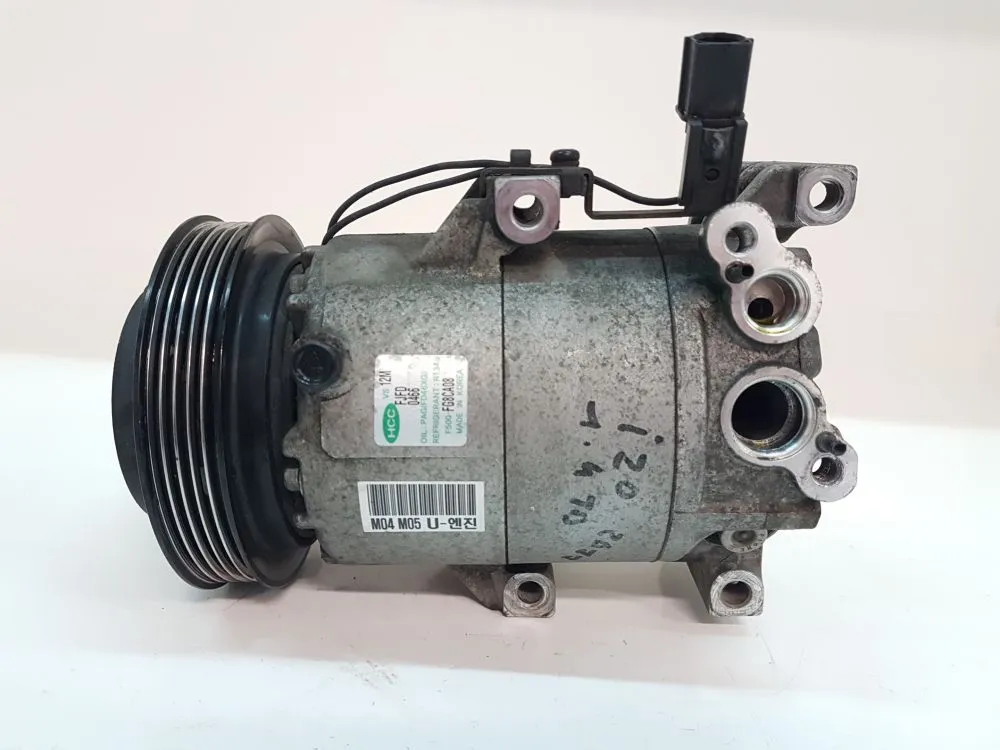 COMPRESSORE A/C con codice F500FG8CA08 da HYUNDAI i20 1° Serie D4FC Diesel 1400 (08>14)
