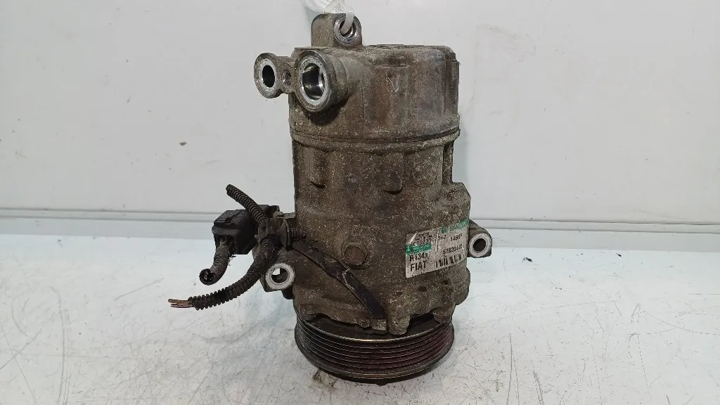 COMPRESSORE A/C LANCIA Delta 3° Serie 51820448/1466F 198A2000 diesel 1598 (08>11)