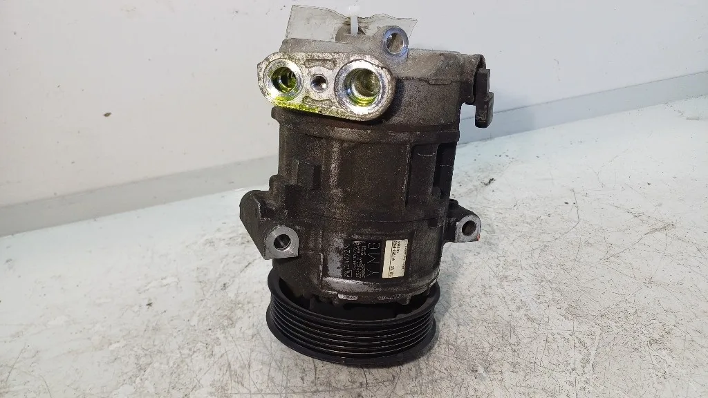 COMPRESSORE A/C OPEL Corsa E 3° Serie 13447214/447280-8590 B13DTE diesel 1248 (15>)