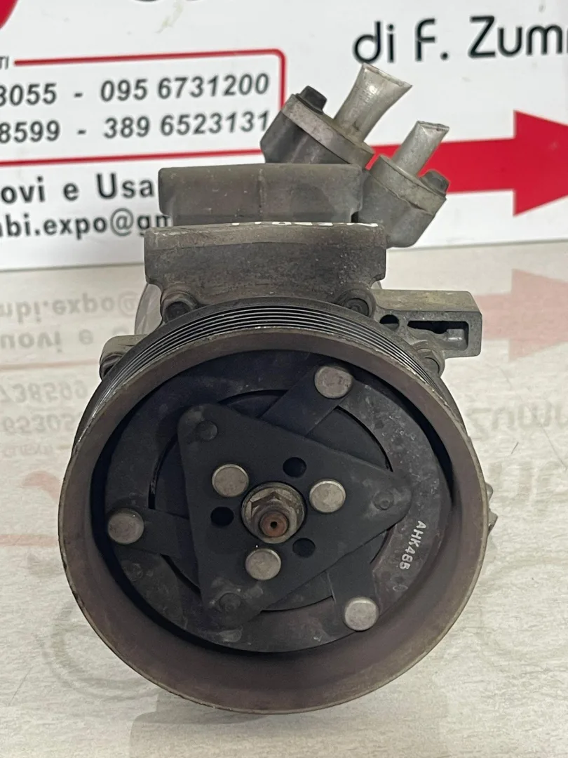 COMPRESSORE A/C con codice 05073104262 da 8200819568 RENAULT Clio Serie con codice motore D4FP744 Benzina 1200