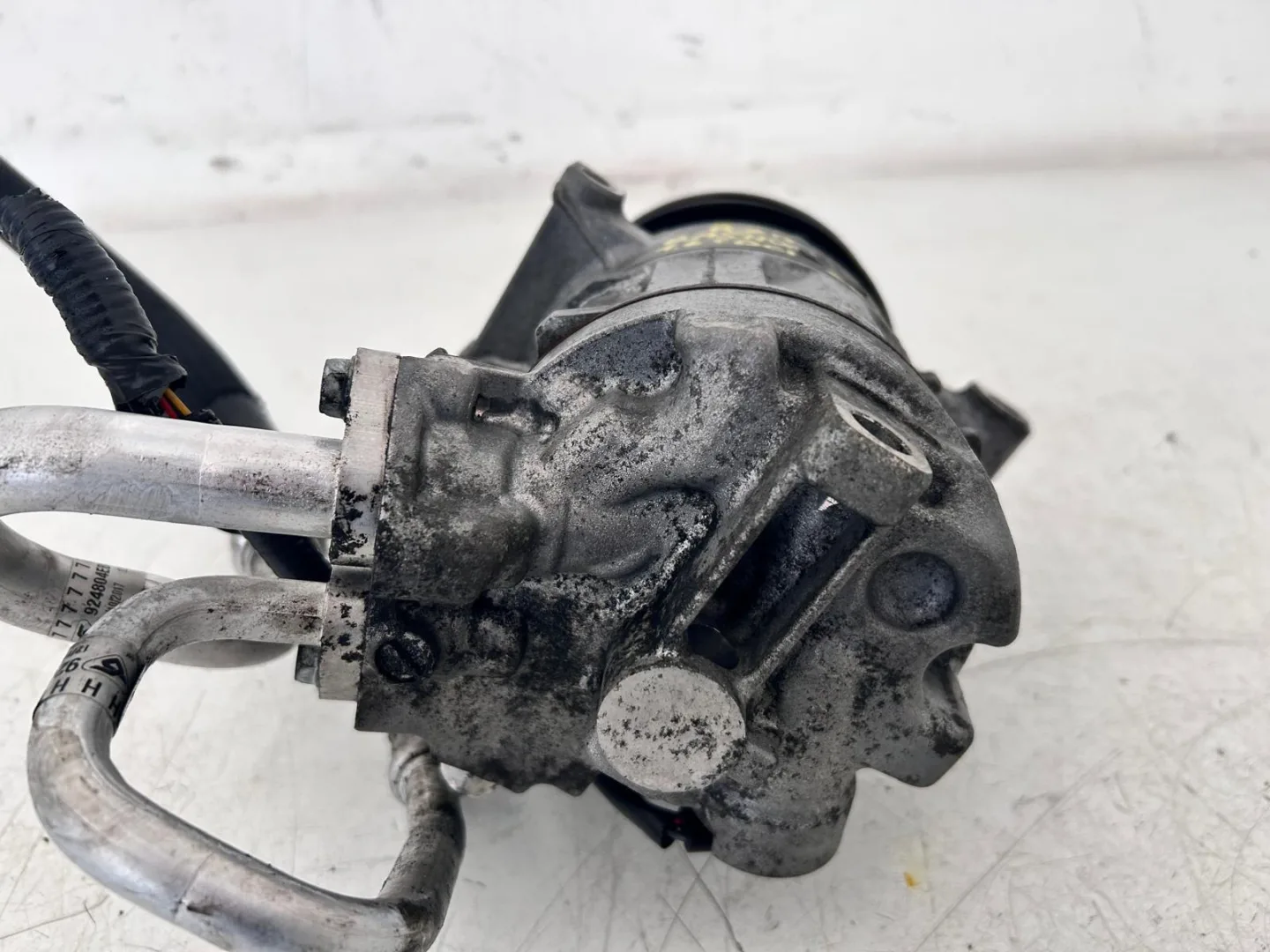 COMPRESSORE A/C con codice 92600 4EB1A da NISSAN Qashqai Serie Diesel 1600 (14>)