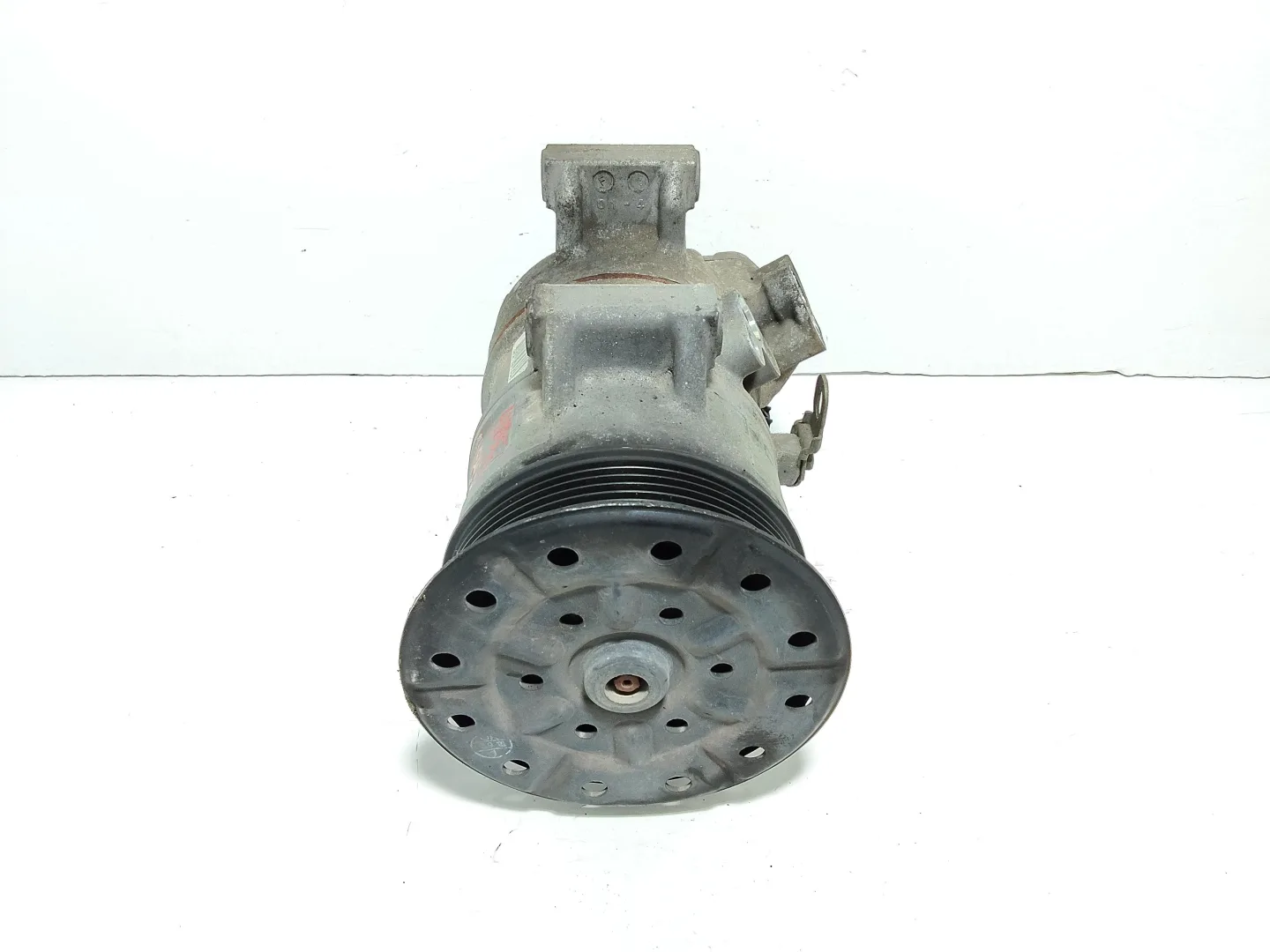 COMPRESSORE A/C con codice GE4472601258 da TOYOTA Verso 1° Serie con codice motore 1ADFTV Diesel 2000 (09>)