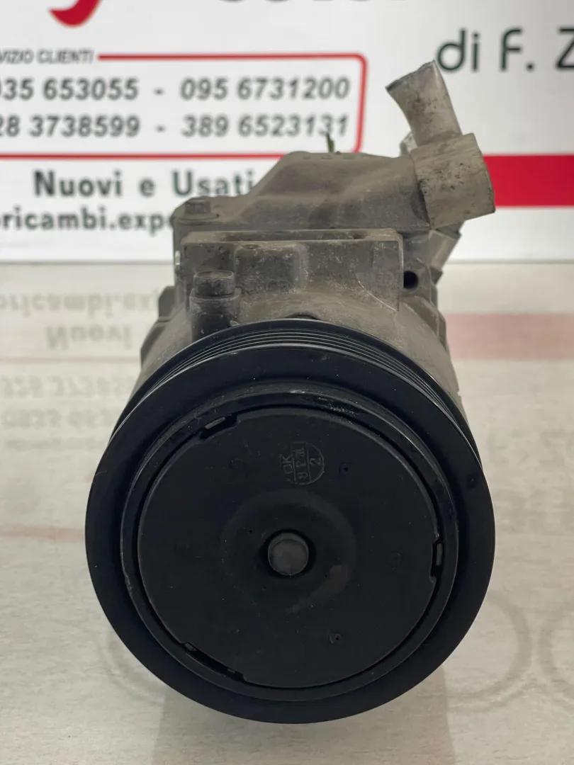 COMPRESSORE A/C con codice 6Q0820808F da 5K0820803HX VOLKSWAGEN Golf 6 Berlina con codice motore CGG Benzina 1400
