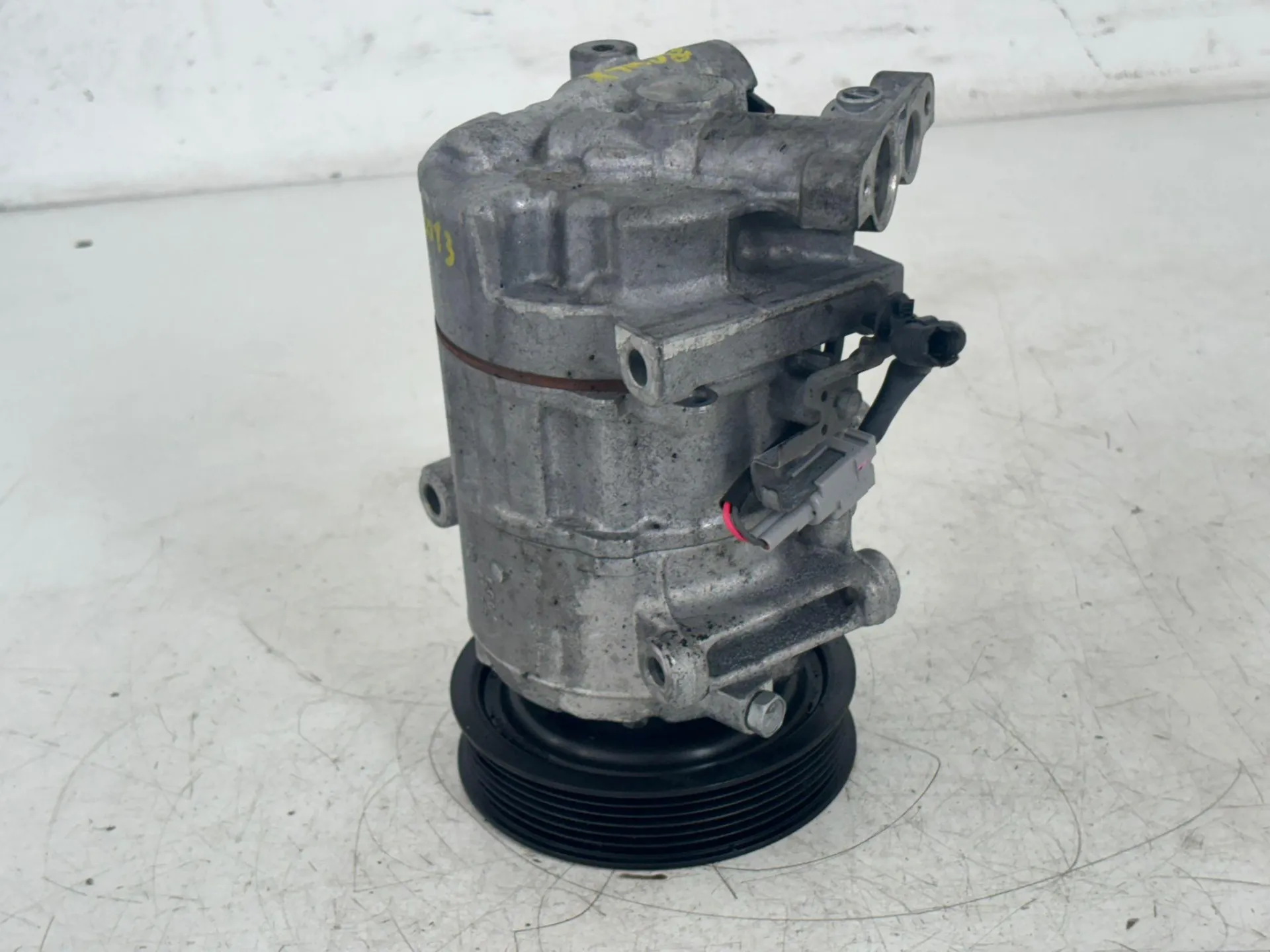 COMPRESSORE A/C con codice GE3-805901 da NISSAN Qashqai 2° Serie Diesel 1500 (10>13)