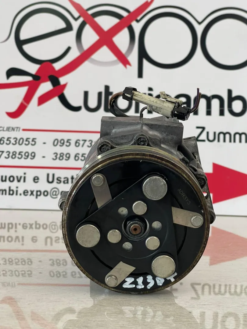 COMPRESSORE A/C con codice 13106850 da OPEL Corsa D 5P 1° Serie Diesel 1300 (06>)