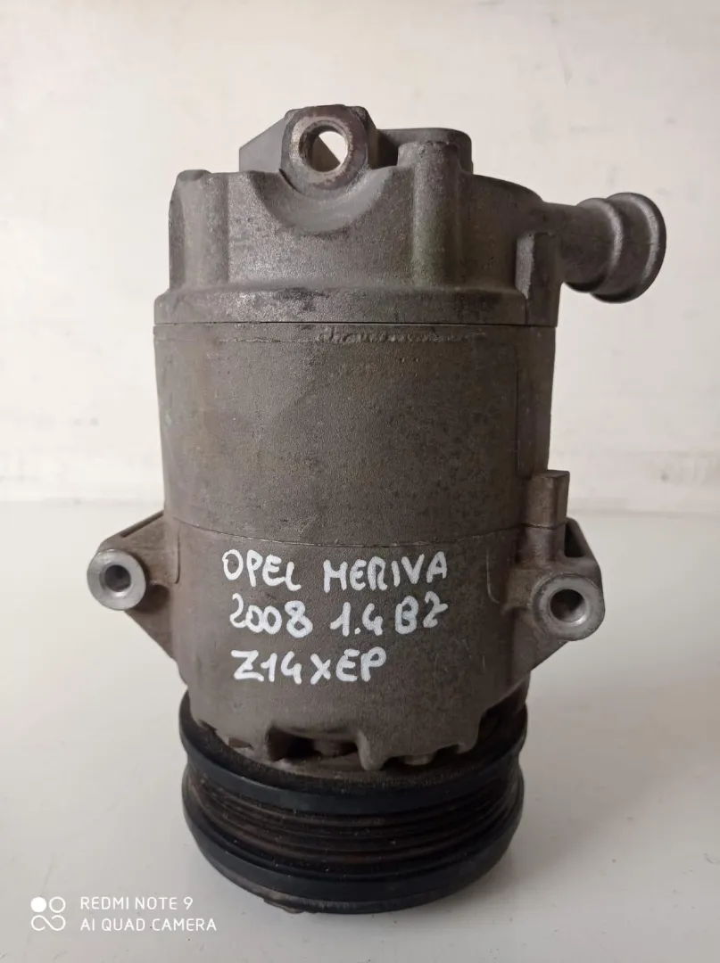 COMPRESSORE A/C con codice 6570276 da OPEL Meriva 2° Serie Benzina 1400 (06>10)