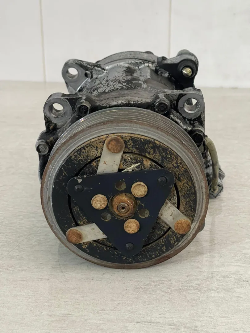 COMPRESSORE A/C con codice 3416210160 da PEUGEOT 307 Berlina 2° Serie Diesel 2000 (05>)