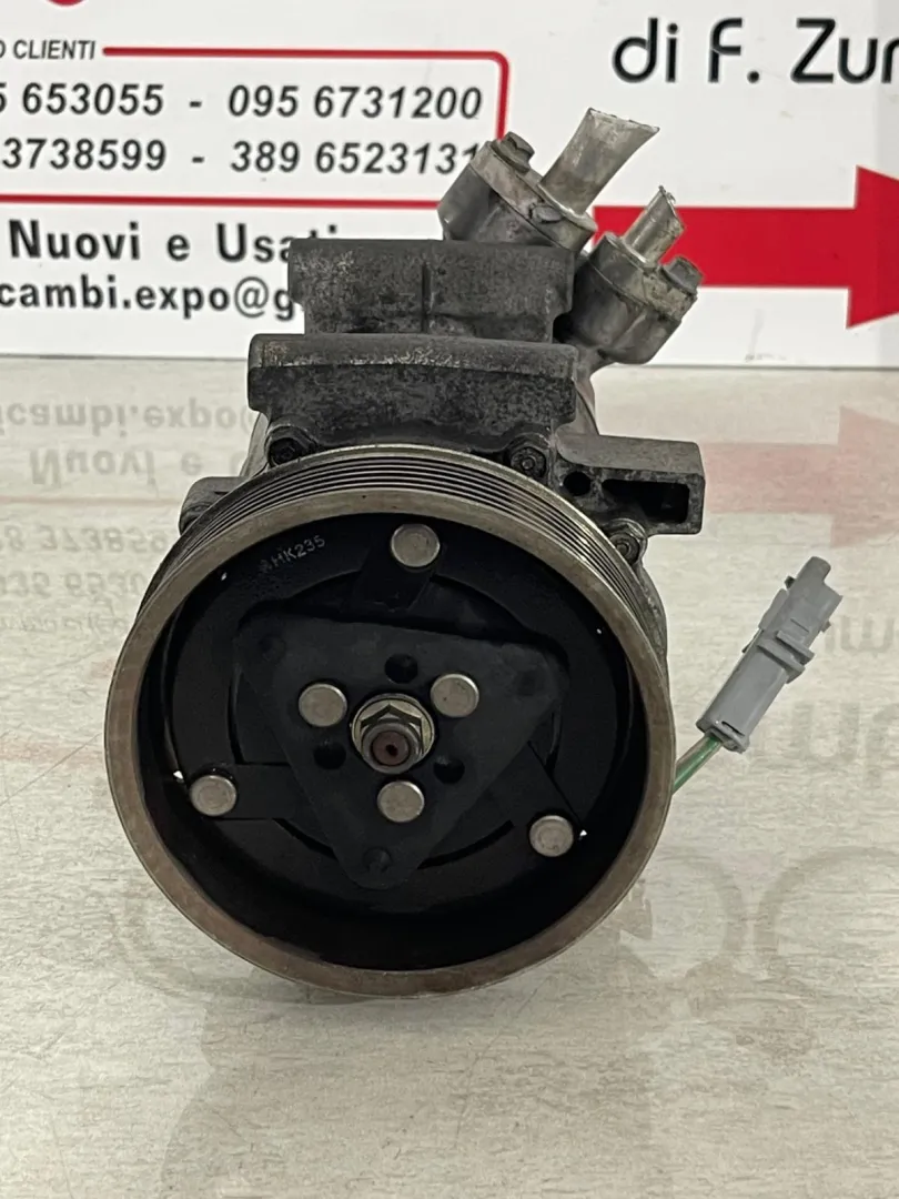 COMPRESSORE A/C con codice 07084207962 da 8200819568 RENAULT Clio Serie con codice motore D4F D740 Benzina 1200