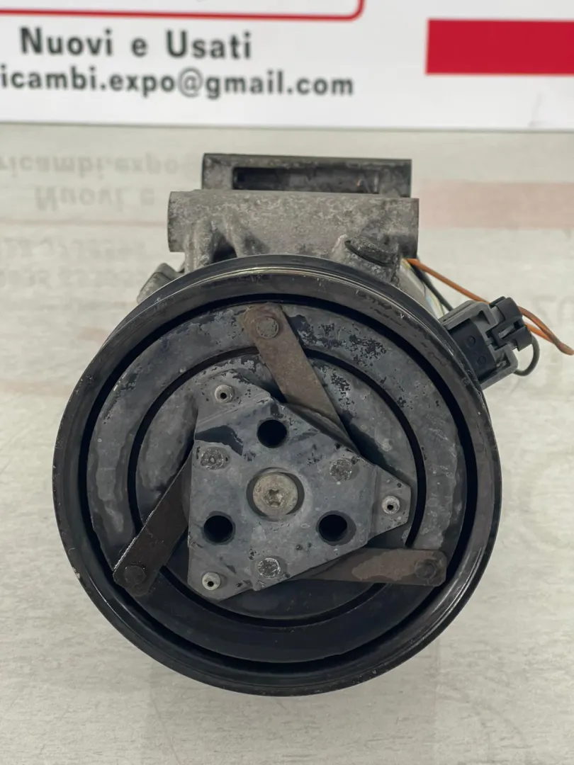 8200940837 COMPRESSORE A/C RENAULT Megane ll Serie con codice motore K9K D7 Diesel 1500