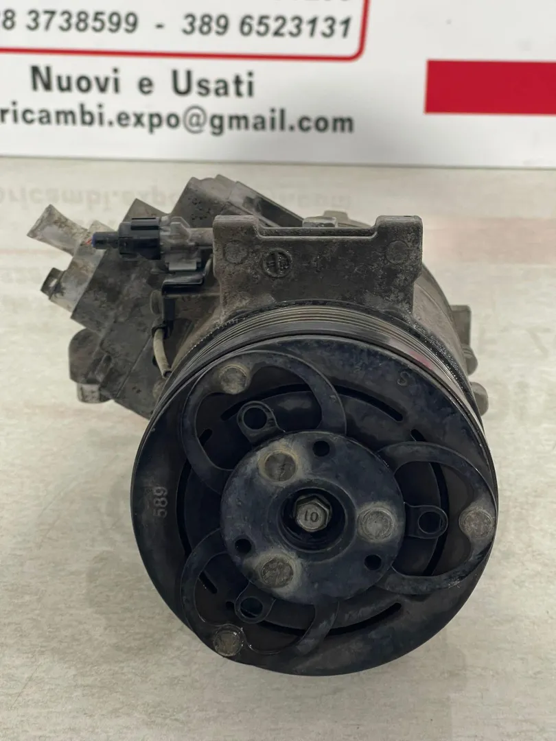 COMPRESSORE A/C con codice 95201-67JA0 da 9520064JA0000 SUZUKI Grand Vitara JB con codice motore F9Q B264 Diesel 1900