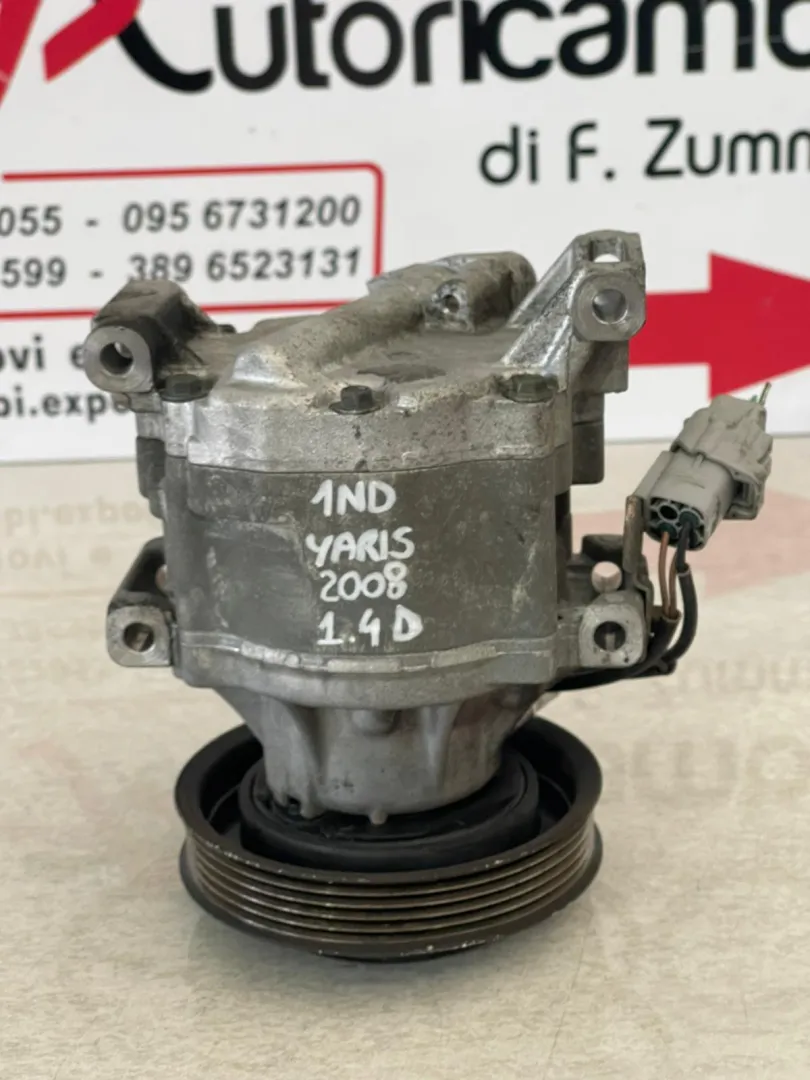 COMPRESSORE A/C con codice 447220-6532 da TOYOTA Yaris Serie Diesel 1400 (08>11)