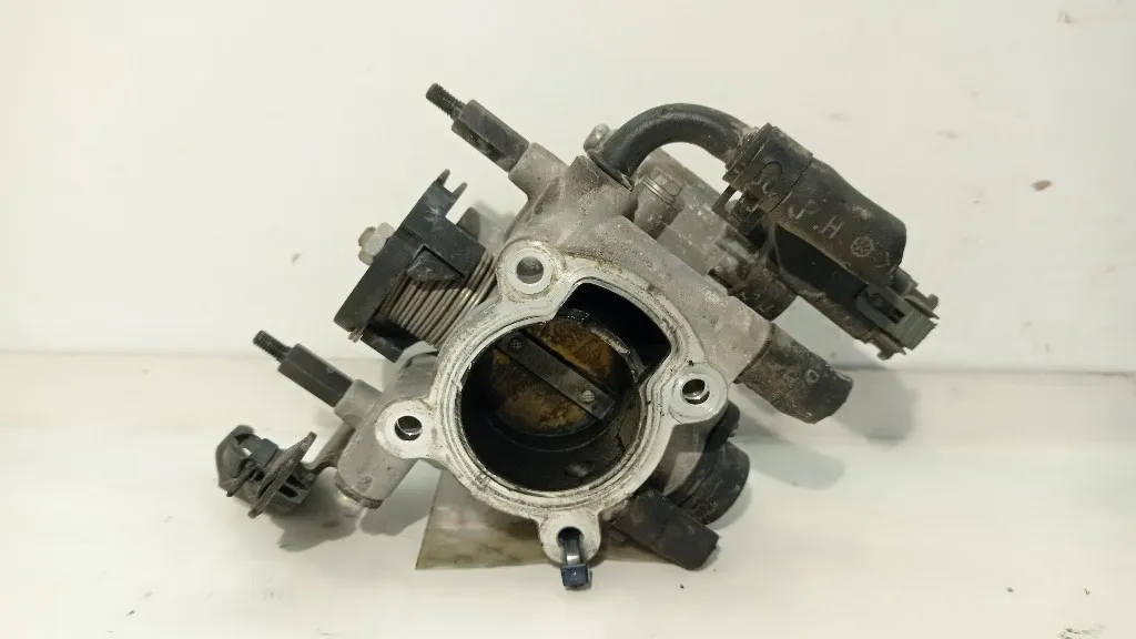 CORPO FARFALLATO HYUNDAI i20 1° Serie 3510003000 G4LA benzina 1248 (08>14)