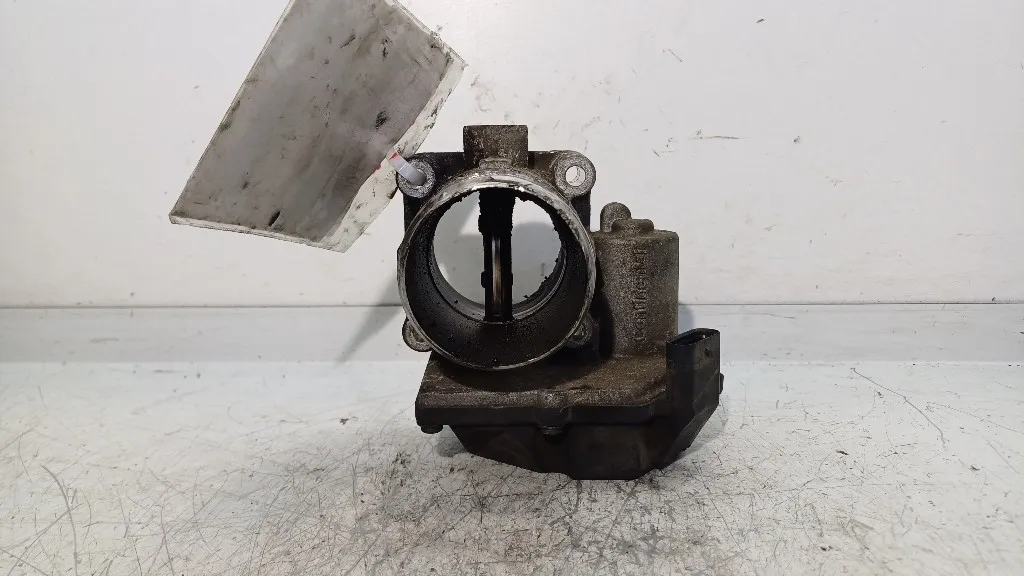 CORPO FARFALLATO HYUNDAI iX35 1° Serie 35100-2A900 D4FD diesel 1685 (10>)