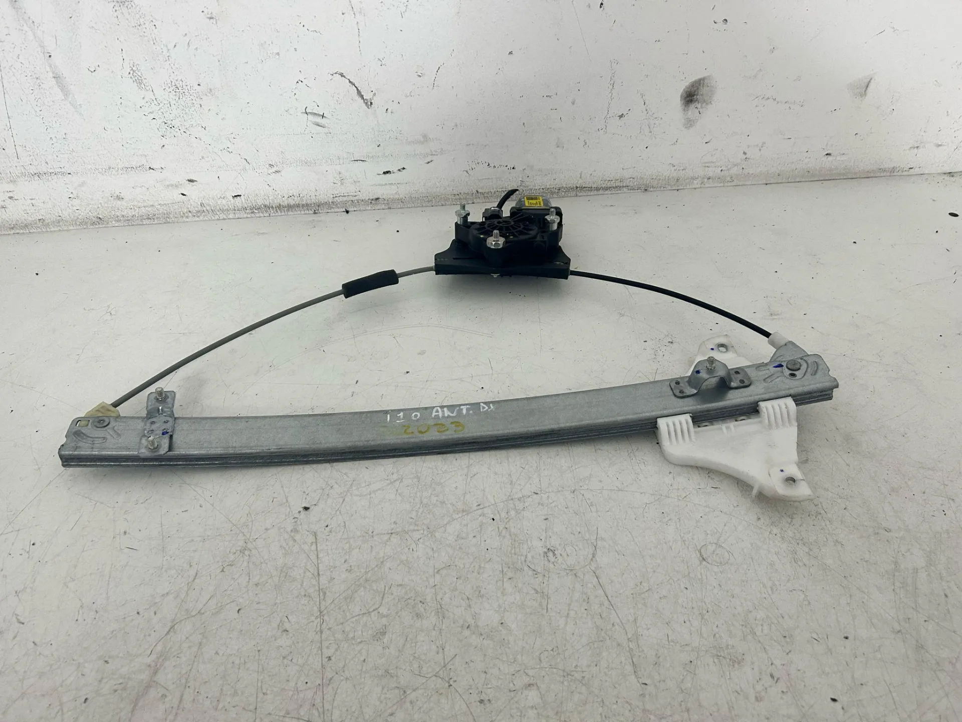 CREMAGLIERA ANTERIORE DESTRA con codice 82402K7010 da HYUNDAI i10 2° Serie (11>)