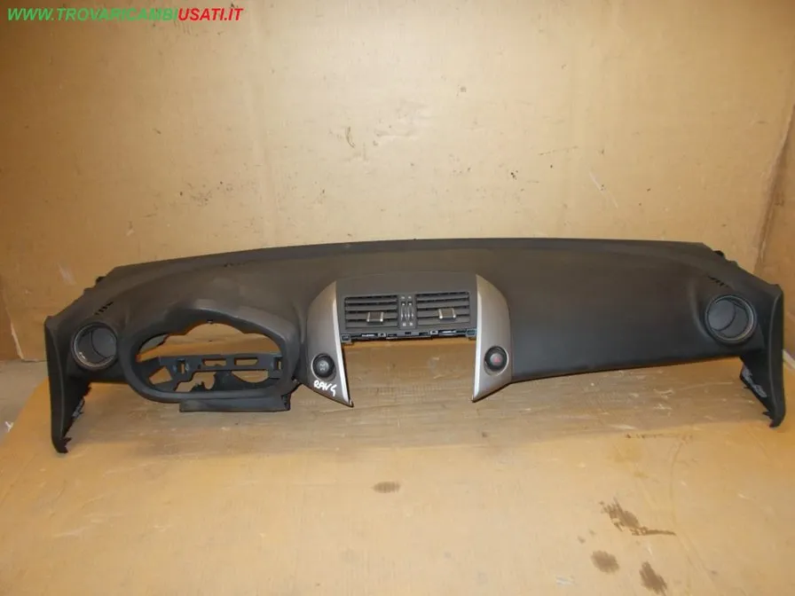 CRUSCOTTO PARTE SUP. NERO TOYOTA RAV 4 (XA30) ABBINATO SOLO A KIT AIRBAG