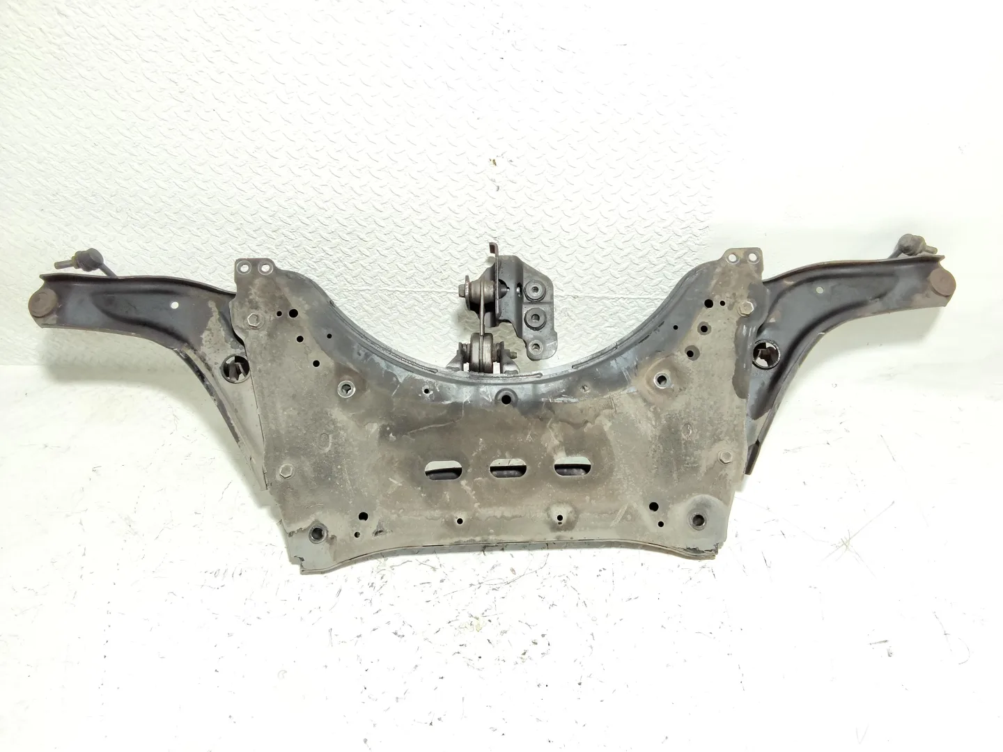 CULLA MOTORE con codice 544014EA0C da NISSAN Qashqai Serie con codice motore K9K Diesel 1500 (14>)